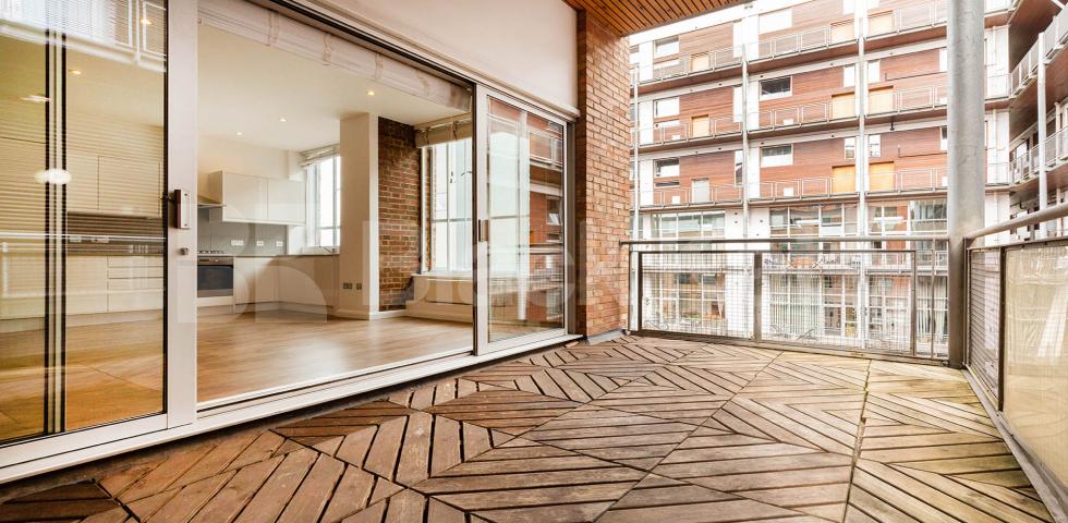 			LIVE WORK 2 BEDROOM WAREHOUSE CONVERSION, 2 Bedroom, 1 bath, 1 reception Flat			 ABILITY PLAZA-KINGSLAND ROAD, DALSTON/HAGGERSTON